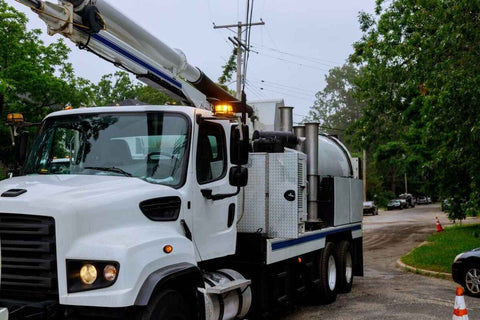 Service Truck Air Compressor Setup Guide